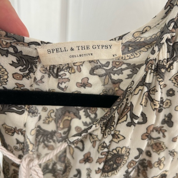 Spell &The Gypsy Collective Journey Romper Size XS, Great Condition! - Picture 2 of 4